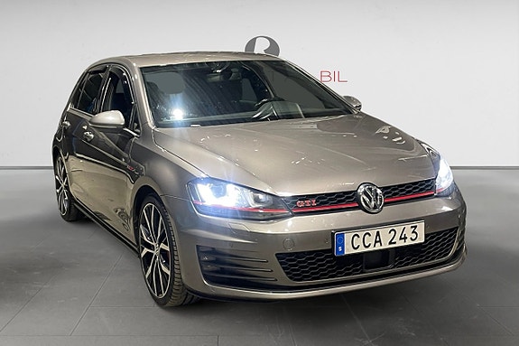 Volkswagen Golf I 9 of 17