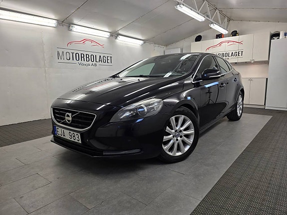 Volvo V40 D2 Man*2013 Skinn*Atraktor