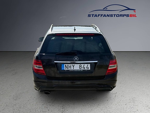 Mercedes-Benz C180 6 of 13