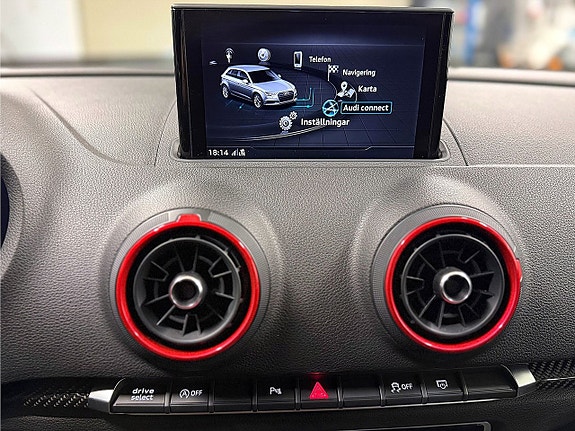 Audi RS3 16 of 27