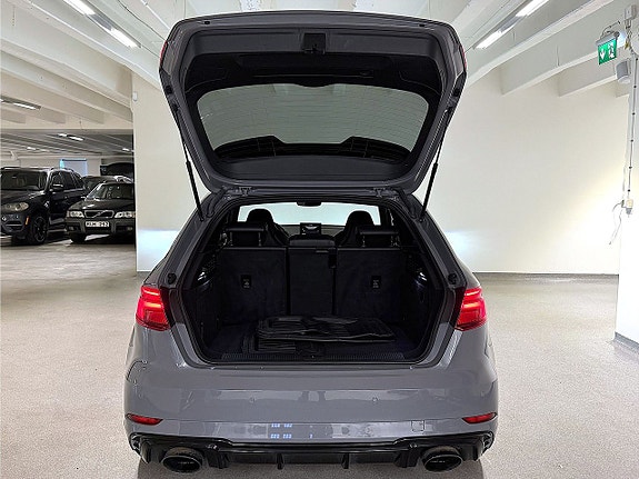 Audi RS3 26 of 27