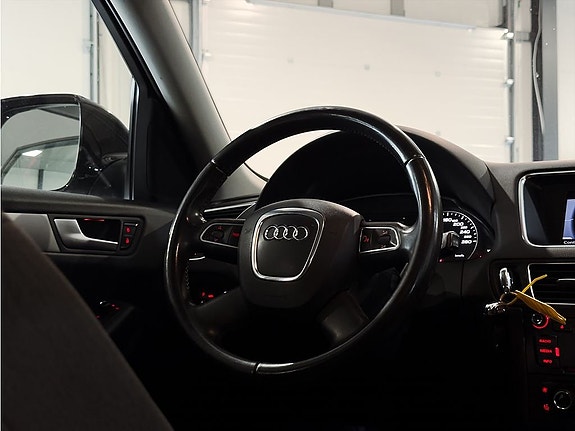 Audi Q5 10 of 18