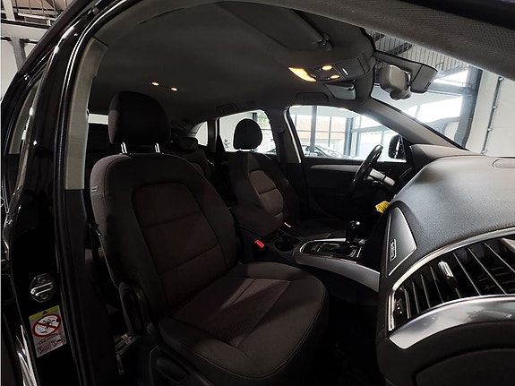 Audi Q5 8 of 18