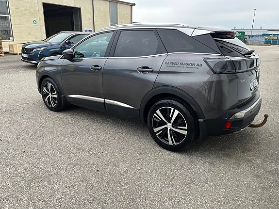Peugeot 3008 3 of 5