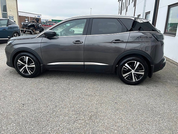 Peugeot 3008 13 of 14