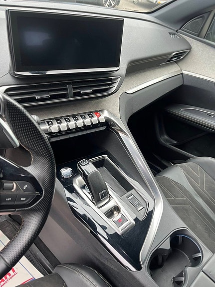 Peugeot 3008 9 of 14