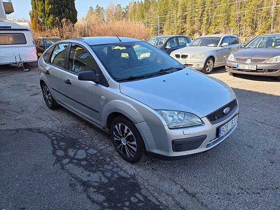 Ford Focus 3 of 11