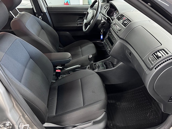 Skoda Fabia 16 of 27