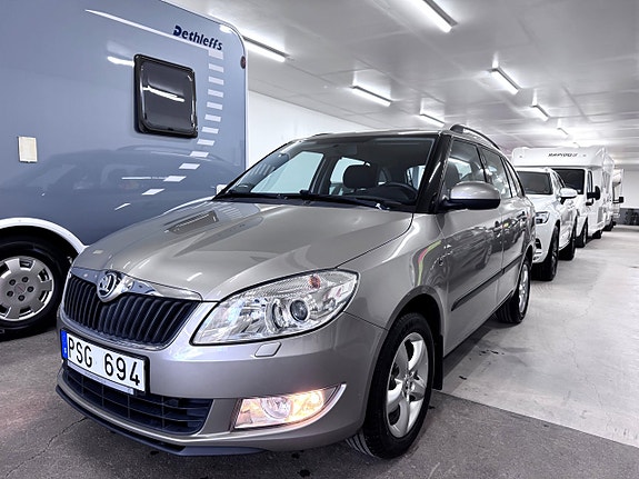 Skoda Fabia 2 of 27
