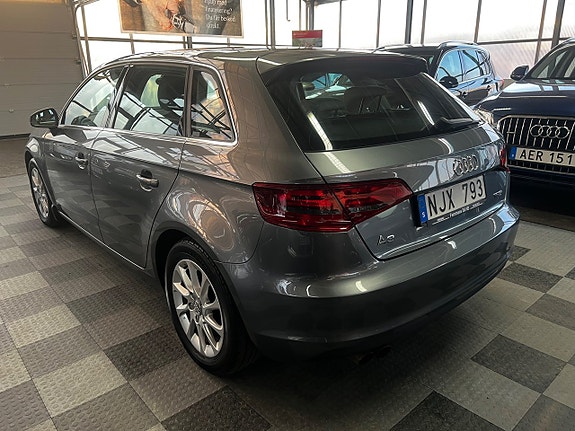 Audi A3 3 of 5