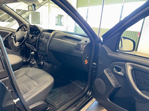 Dacia Duster 9 of 17