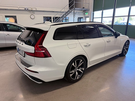 Volvo V60 6 of 20