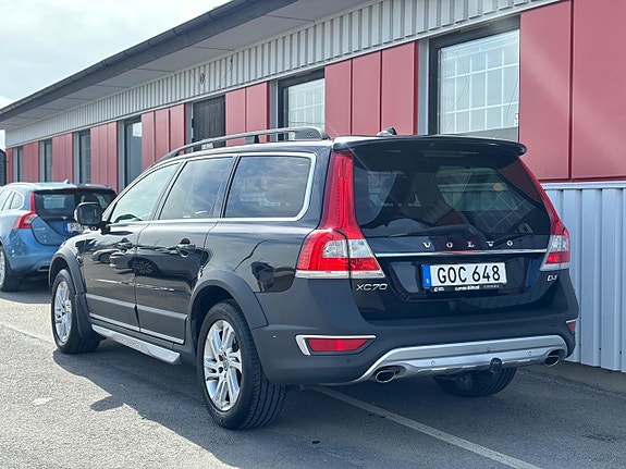 Volvo XC70 4 of 29