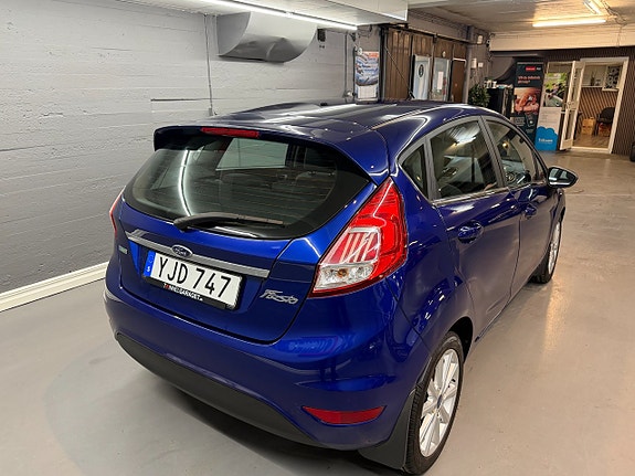 Ford Fiesta 5 of 5