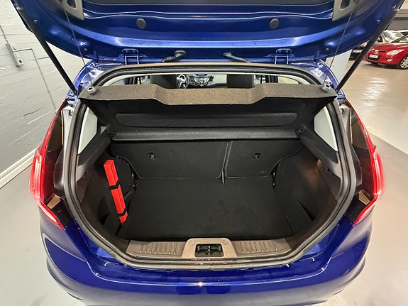 Ford Fiesta 7 of 15