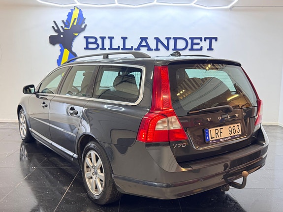 Volvo V70 5 of 23