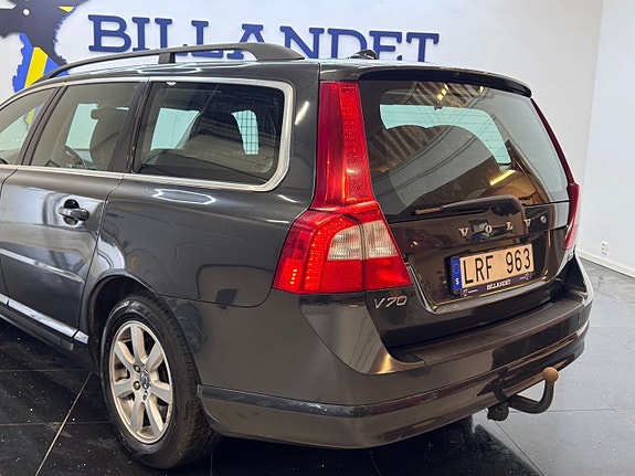 Volvo V70 6 of 23