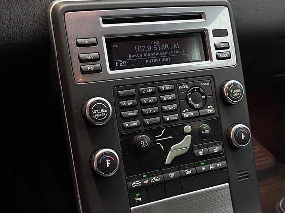 Volvo V70 20 of 23