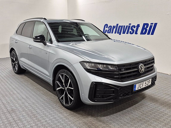 Volkswagen Touareg 3 of 13