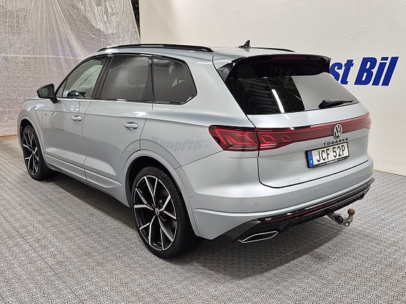 Volkswagen Touareg 5 of 13