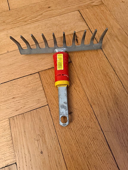 Product image 8 of 9