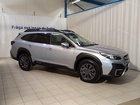 Subaru Outback 2 of 5