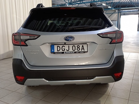 Subaru Outback 5 of 5