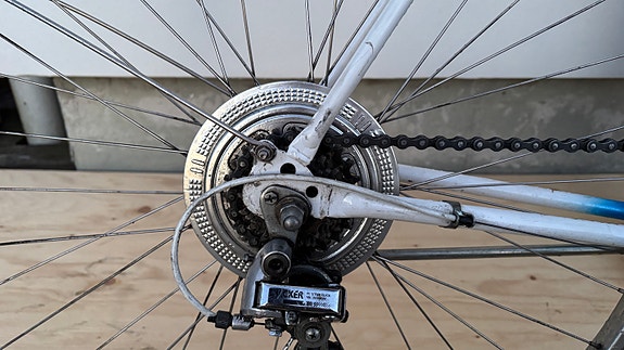 Product image 6 of 9