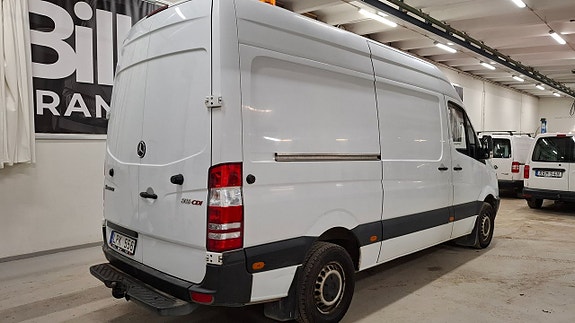 Mercedes-Benz Sprinter 316 4 of 5