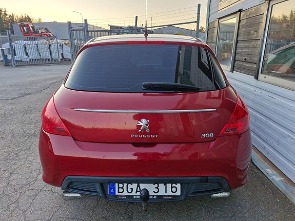 Peugeot 308 14 of 14