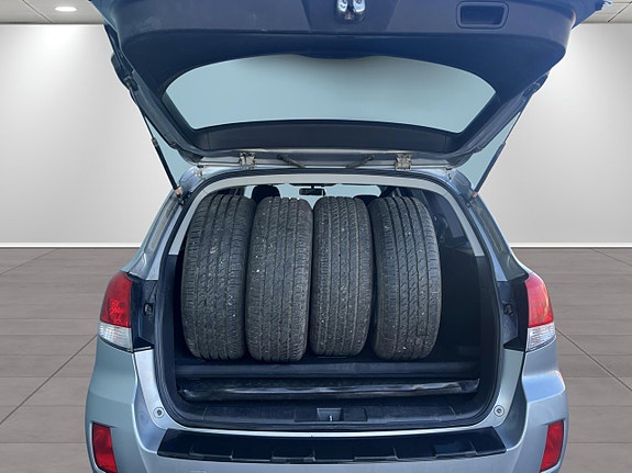 Subaru Outback 9 of 9