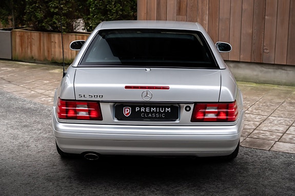 Mercedes-Benz SL500 15 of 30