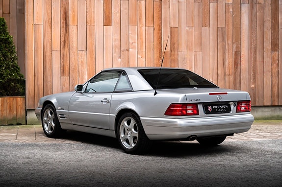 Mercedes-Benz SL500 14 of 30