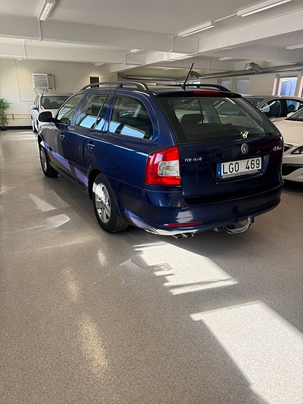Skoda Octavia 4 of 5