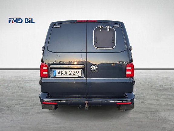Volkswagen Transporter 6 of 28