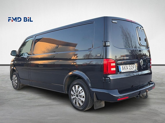 Volkswagen Transporter 7 of 28