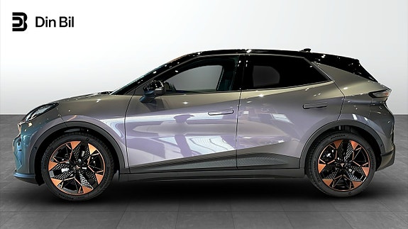 Cupra Raval 2 of 5