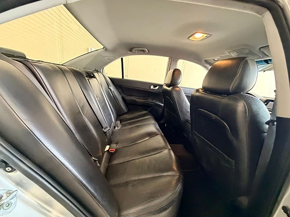 Hyundai Sonata 6 of 7