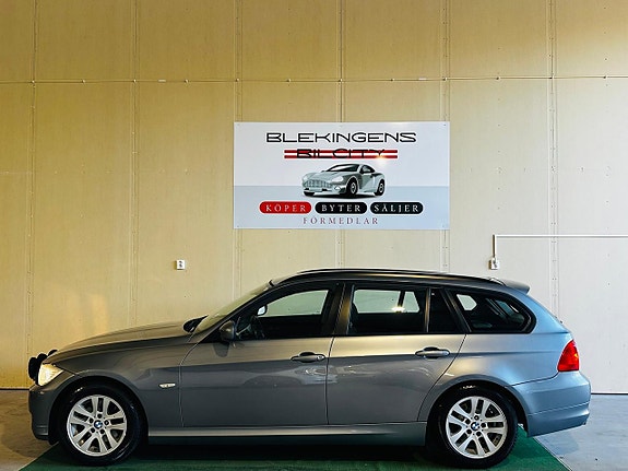 BMW 318d 17 of 19