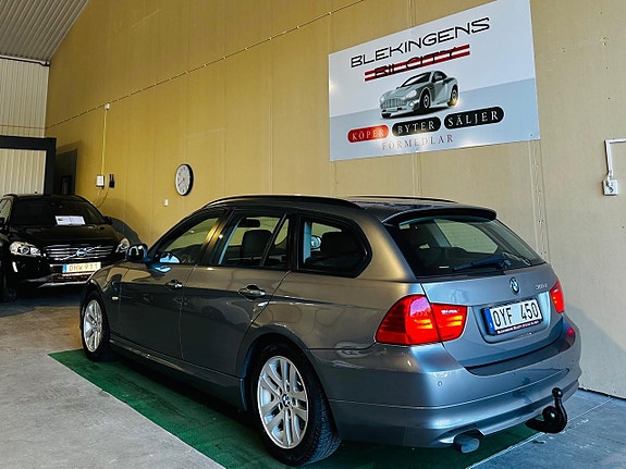 BMW 318d 18 of 19