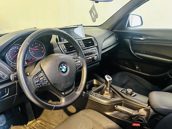 BMW 118d 12 of 18