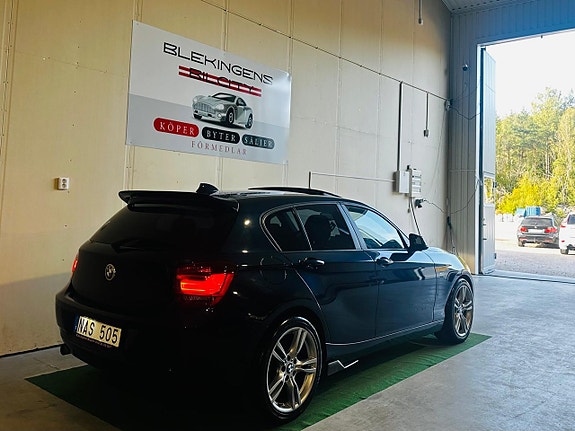 BMW 118d 6 of 18