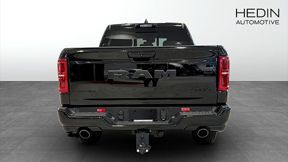 RAM 1500 7 of 9