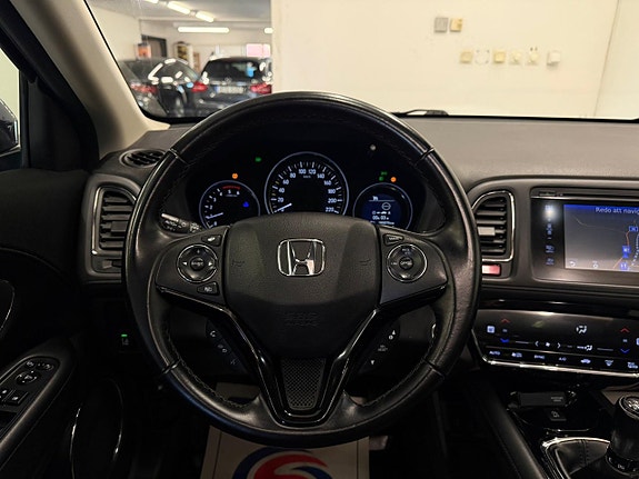 Honda HR-V 8 of 28