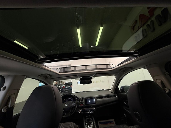 Honda HR-V 9 of 28