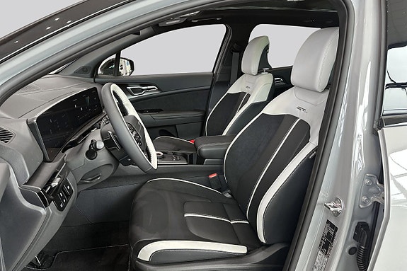 Kia Sportage 10 of 26