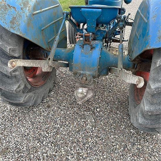 Ford Dexta T3 - New back tyres 18 of 30