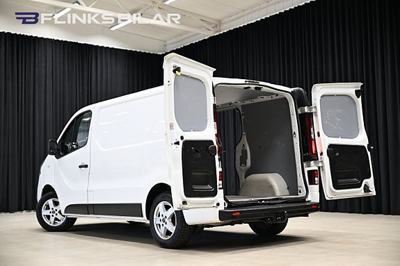Opel Vivaro 6 of 25