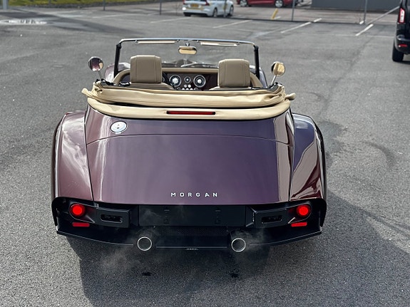 Morgan Plus Six 13 of 30