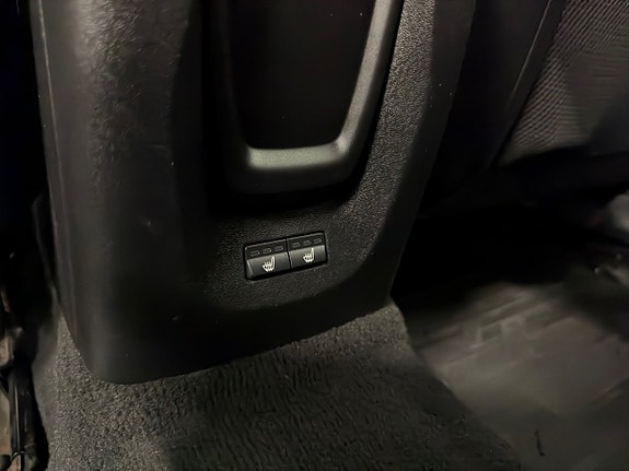 Volvo V40 15 of 22